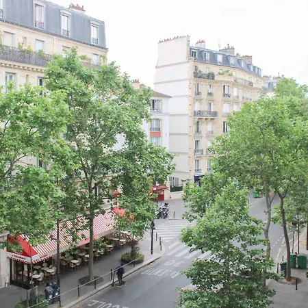 34 M Pres De La Place De La Bastille * Parijs